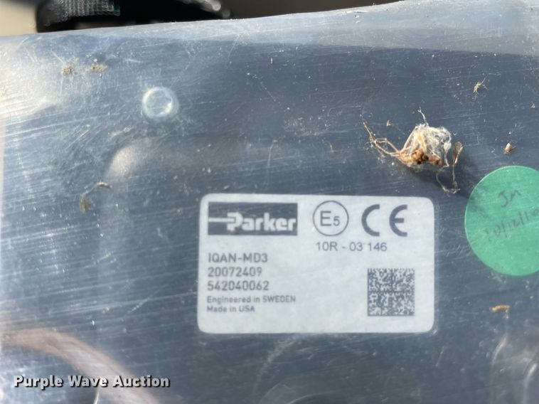 image for item DL3966 2016 Caterpillar  boom mower system