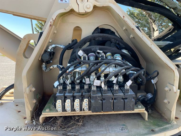 image for item DL3966 2016 Caterpillar  boom mower system