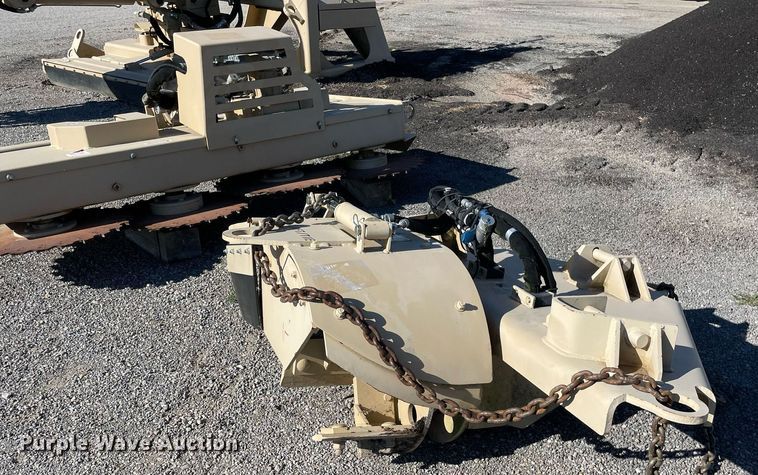 image for item DL3966 2016 Caterpillar  boom mower system