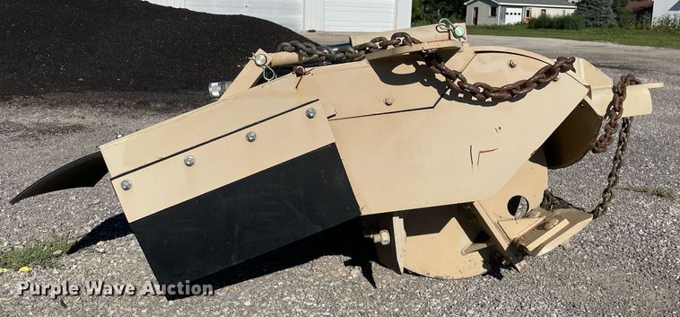 image for item DL3966 2016 Caterpillar  boom mower system