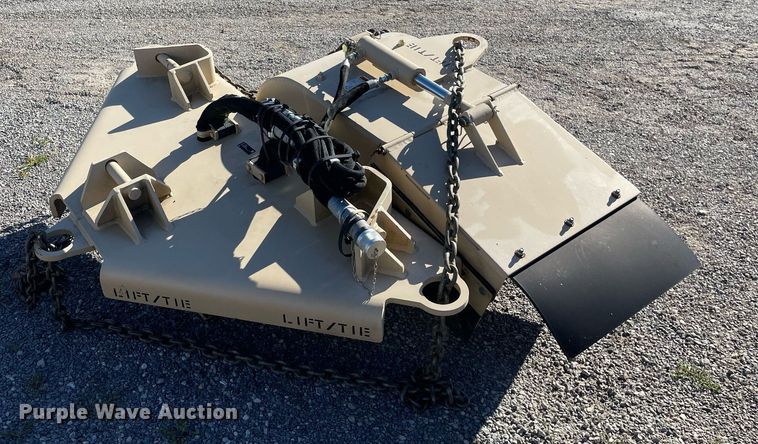 image for item DL3966 2016 Caterpillar  boom mower system