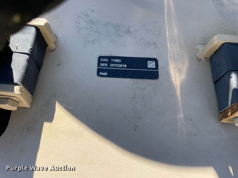 image for item DL3966 2016 Caterpillar  boom mower system