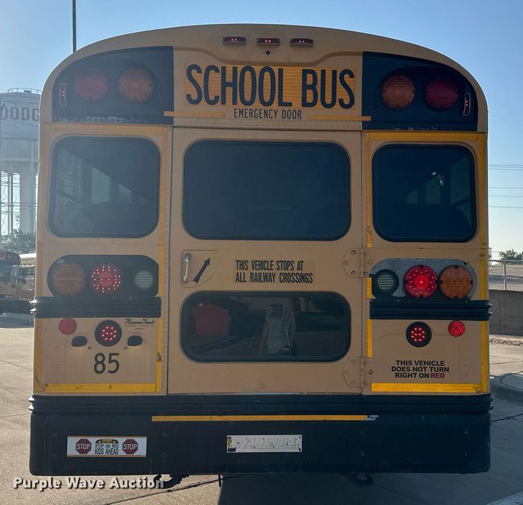 image for item DM2607 2006 Blue Bird  school bus