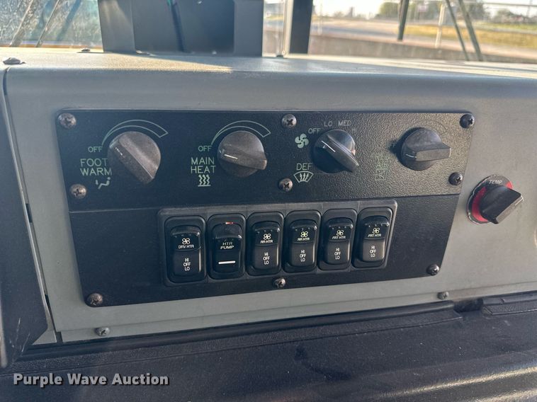 image for item DM2607 2006 Blue Bird  school bus