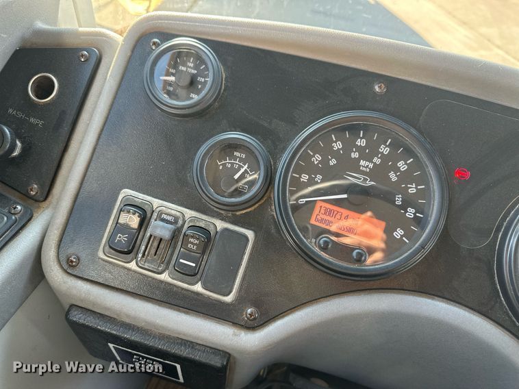 image for item DM2607 2006 Blue Bird  school bus