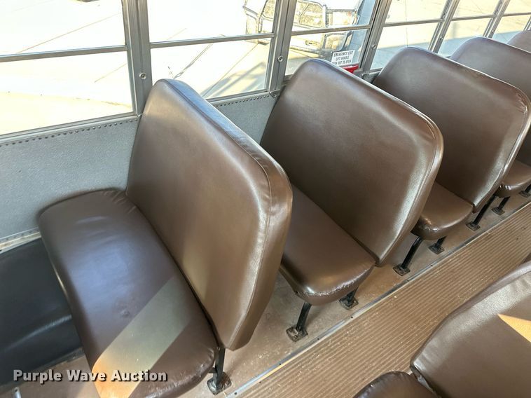 image for item DM2607 2006 Blue Bird  school bus