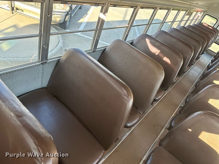 image for item DM2607 2006 Blue Bird  school bus