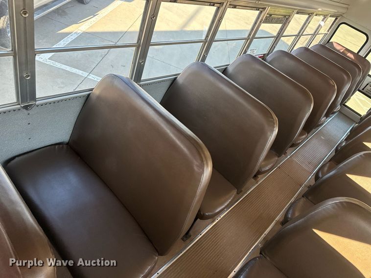 image for item DM2607 2006 Blue Bird  school bus