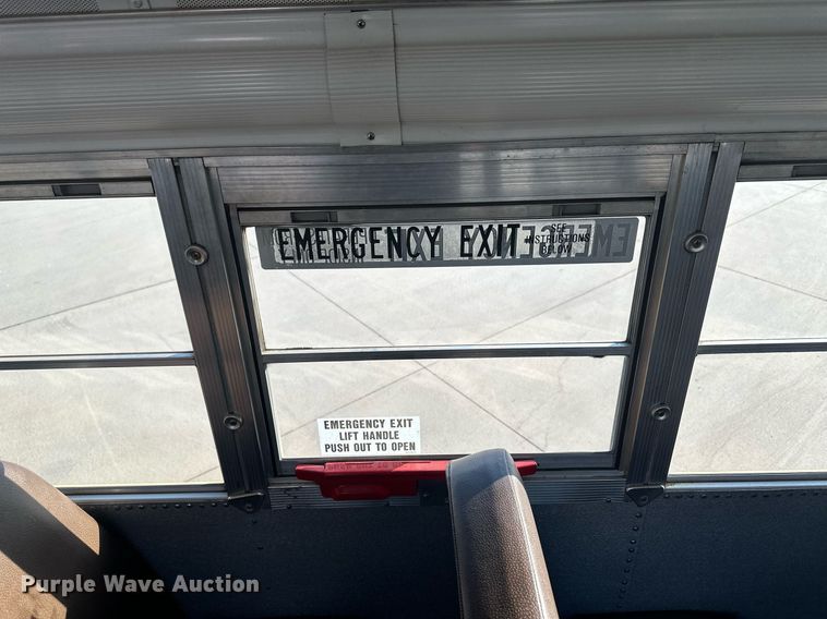 image for item DM2607 2006 Blue Bird  school bus