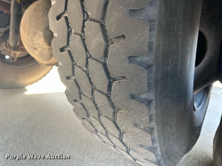 image for item DM2607 2006 Blue Bird  school bus