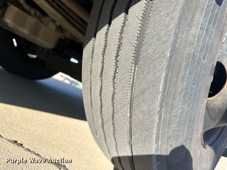 image for item DM2607 2006 Blue Bird  school bus