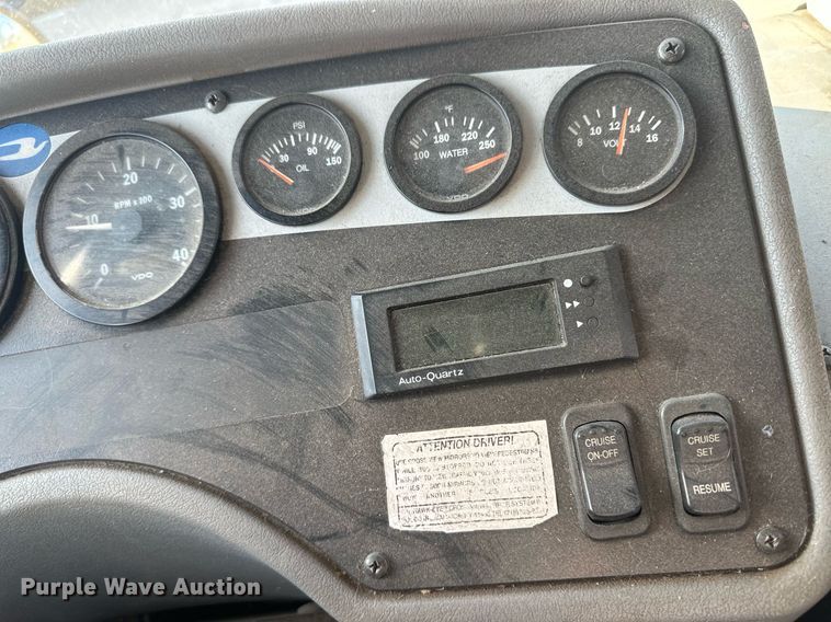 image for item DM2608 2005 Blue Bird  school bus