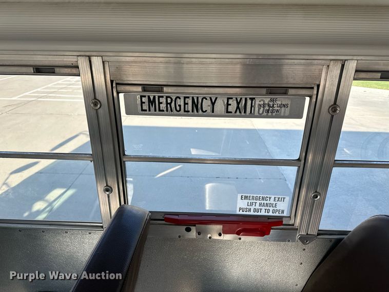 image for item DM2608 2005 Blue Bird  school bus