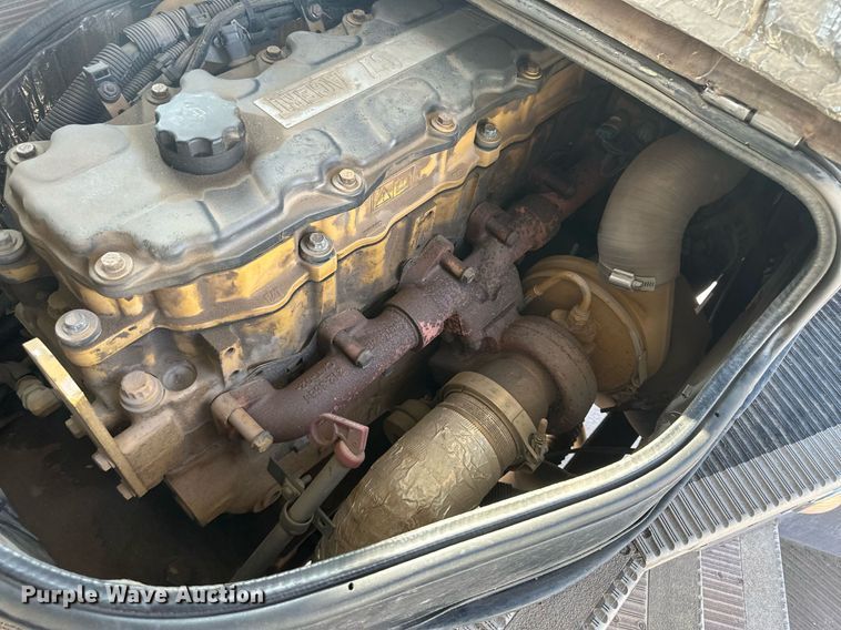 image for item DM2608 2005 Blue Bird  school bus