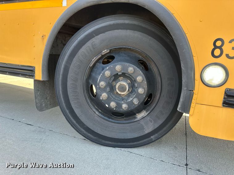 image for item DM2608 2005 Blue Bird  school bus