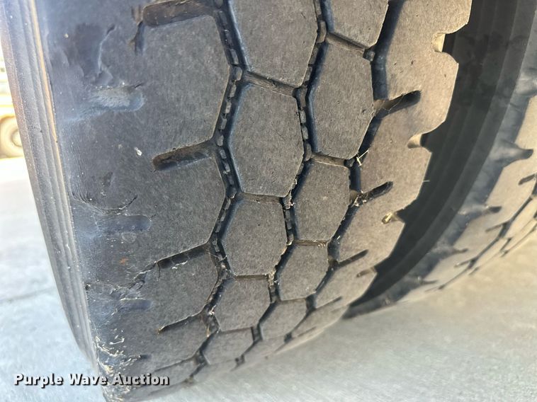 image for item DM2608 2005 Blue Bird  school bus