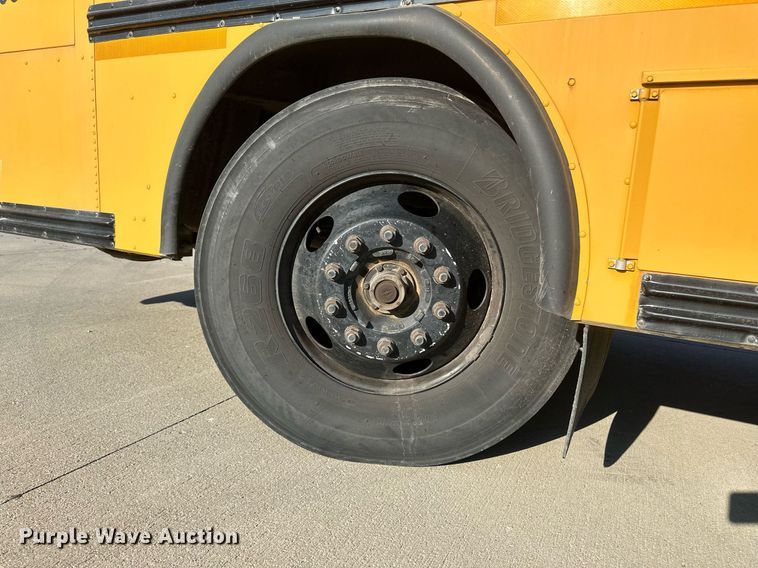 image for item DM2608 2005 Blue Bird  school bus