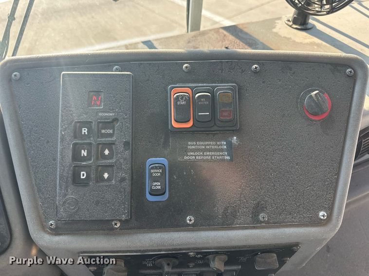 image for item DM2609 2004 Blue Bird  school bus