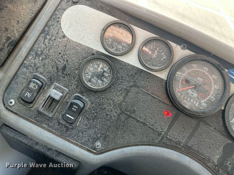 image for item DM2609 2004 Blue Bird  school bus