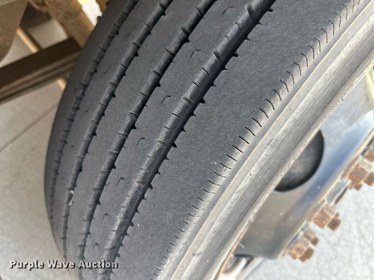 image for item DM2609 2004 Blue Bird  school bus