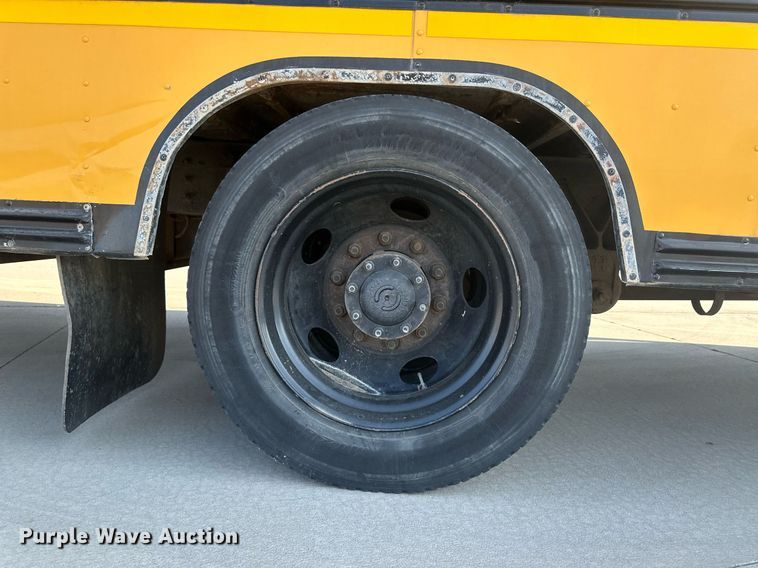 image for item DM2609 2004 Blue Bird  school bus