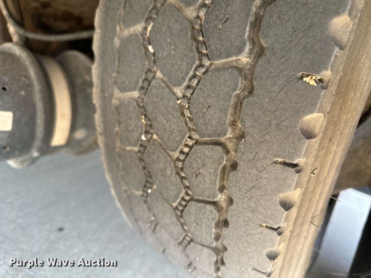 image for item DM2609 2004 Blue Bird  school bus