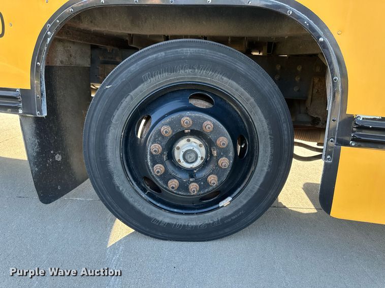 image for item DM2610 2004 Blue Bird  school bus