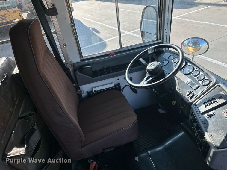 image for item DM2610 2004 Blue Bird  school bus