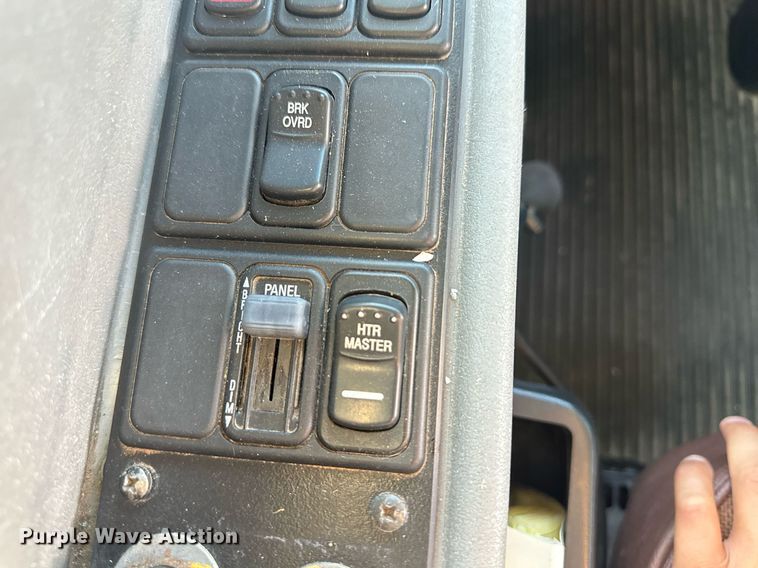 image for item DM2610 2004 Blue Bird  school bus