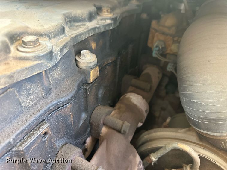 image for item DM2610 2004 Blue Bird  school bus