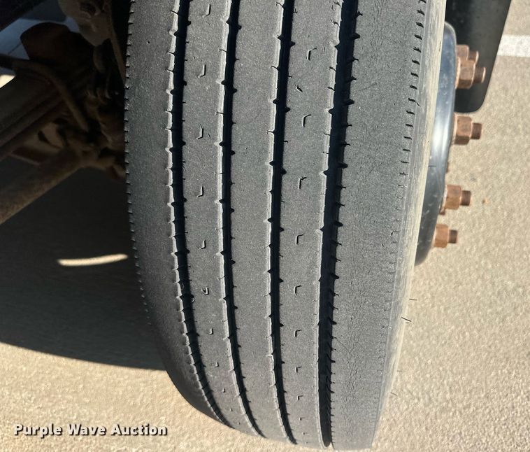 image for item DM2610 2004 Blue Bird  school bus