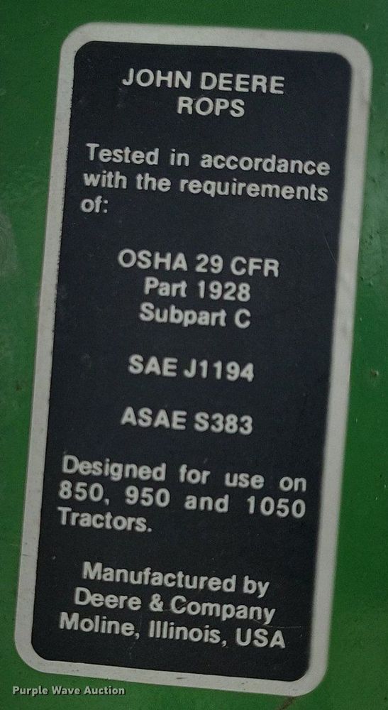 image for item DN4092 1980 John Deere 950  tractor