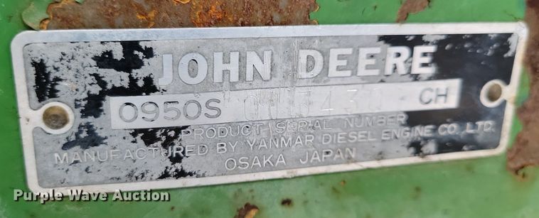 image for item DN4092 1980 John Deere 950  tractor