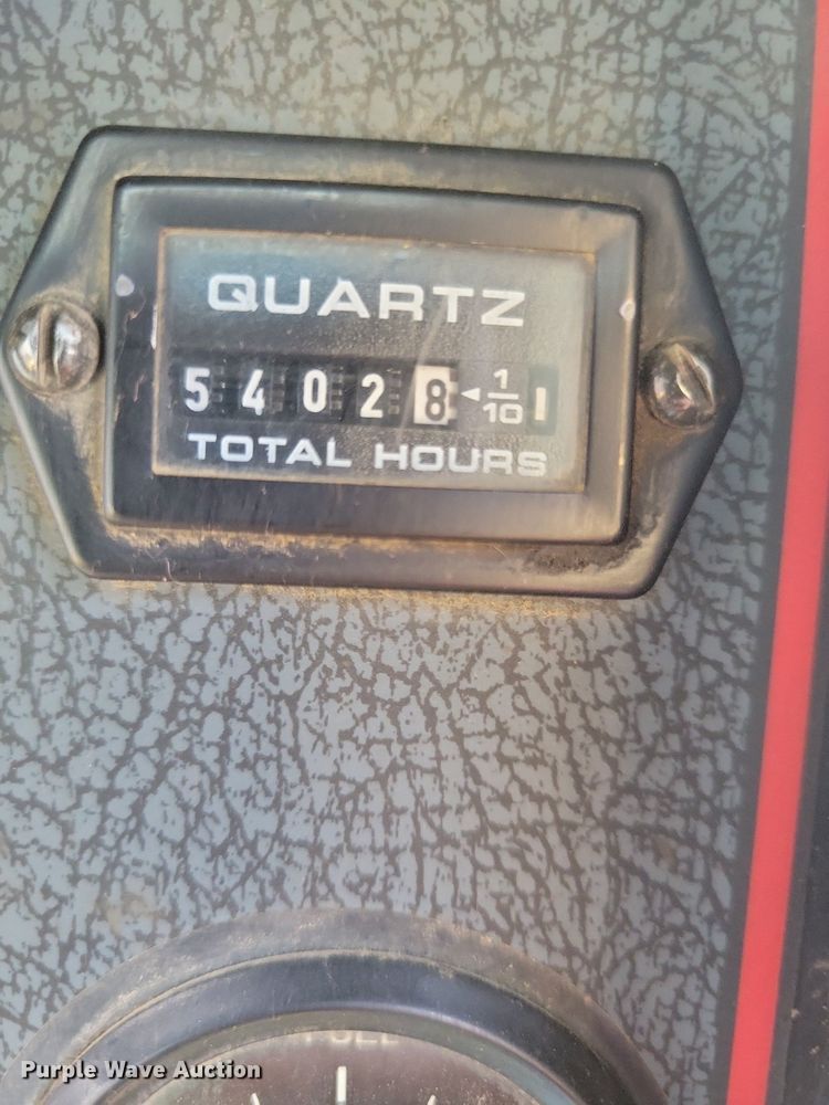 image for item DN4094 1999 Gehl 5635DX  skid steer loader