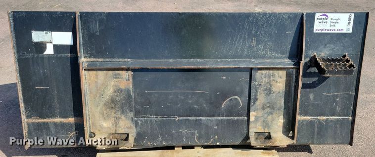 image for item DN4095 Caterpillar 279-S421  skid steer bucket