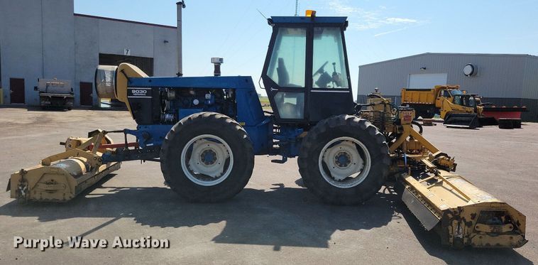 image for item DN4097 1994 Ford Versatile 9030  4WD bi-directional tractor