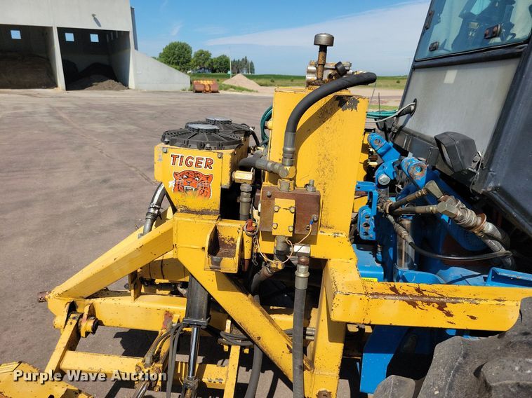 image for item DN4097 1994 Ford Versatile 9030  4WD bi-directional tractor