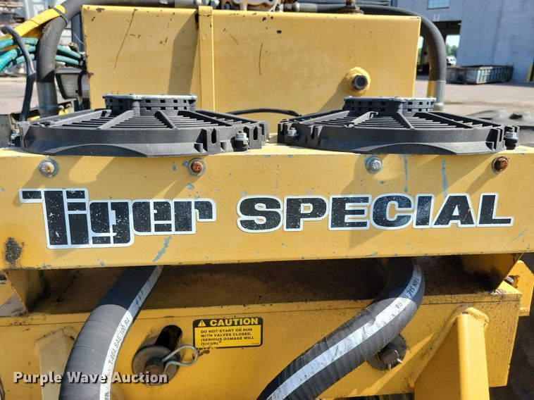 image for item DN4097 1994 Ford Versatile 9030  4WD bi-directional tractor