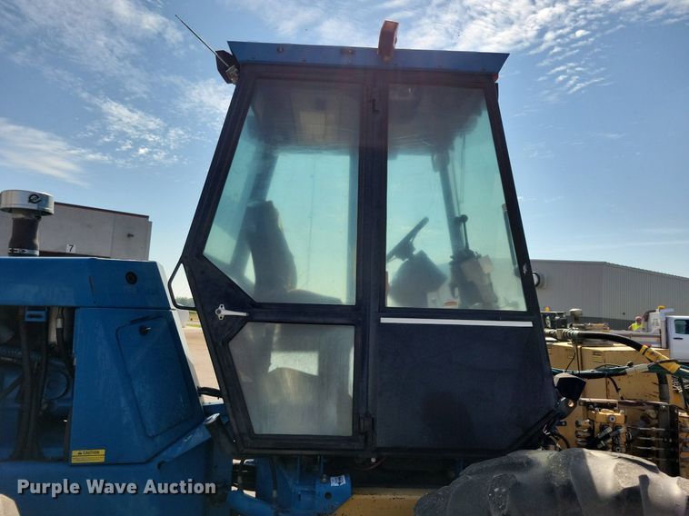 image for item DN4097 1994 Ford Versatile 9030  4WD bi-directional tractor