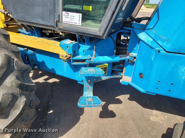 image for item DN4097 1994 Ford Versatile 9030  4WD bi-directional tractor
