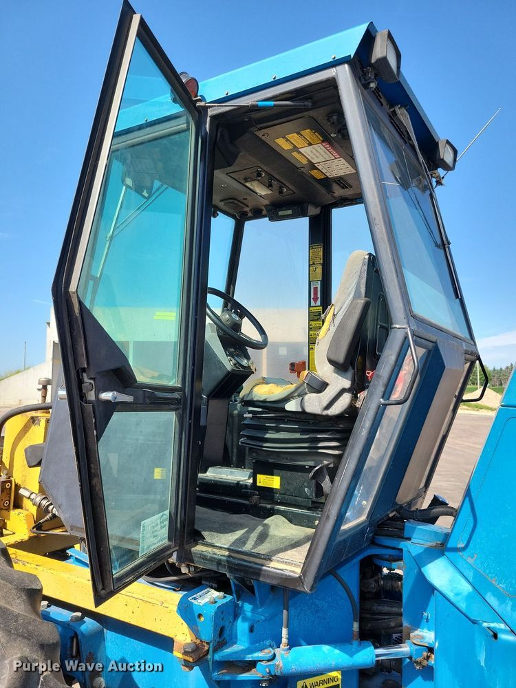 image for item DN4097 1994 Ford Versatile 9030  4WD bi-directional tractor