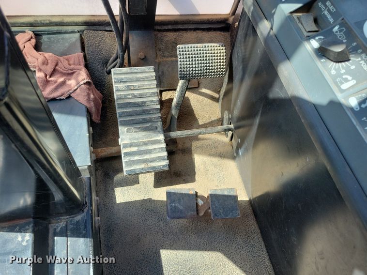 image for item DN4097 1994 Ford Versatile 9030  4WD bi-directional tractor