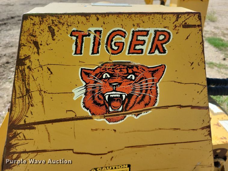 image for item DN4097 1994 Ford Versatile 9030  4WD bi-directional tractor