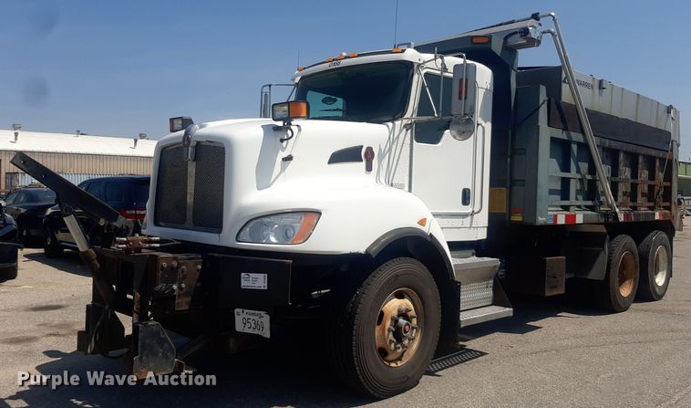 image for item DO3088 2010 Kenworth T400  dump truck