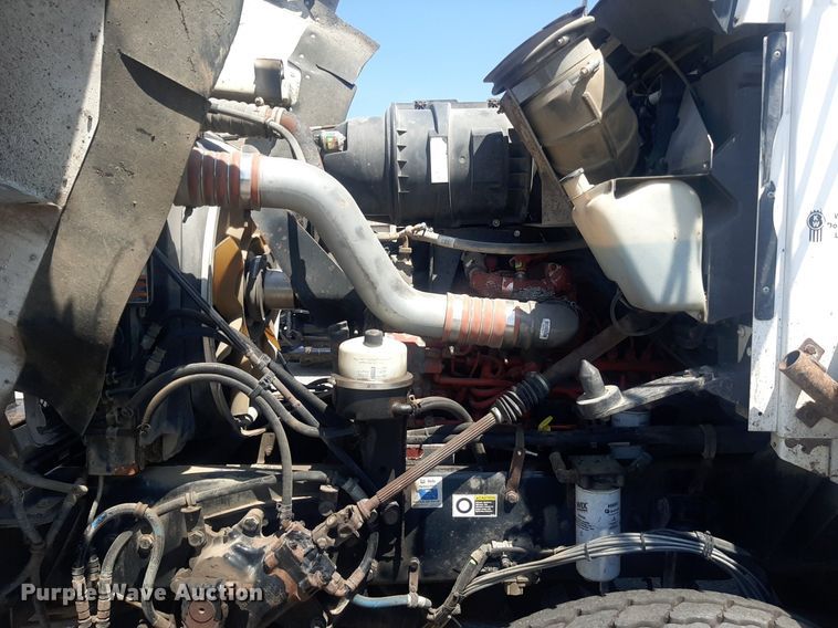 image for item DO3088 2010 Kenworth T400  dump truck