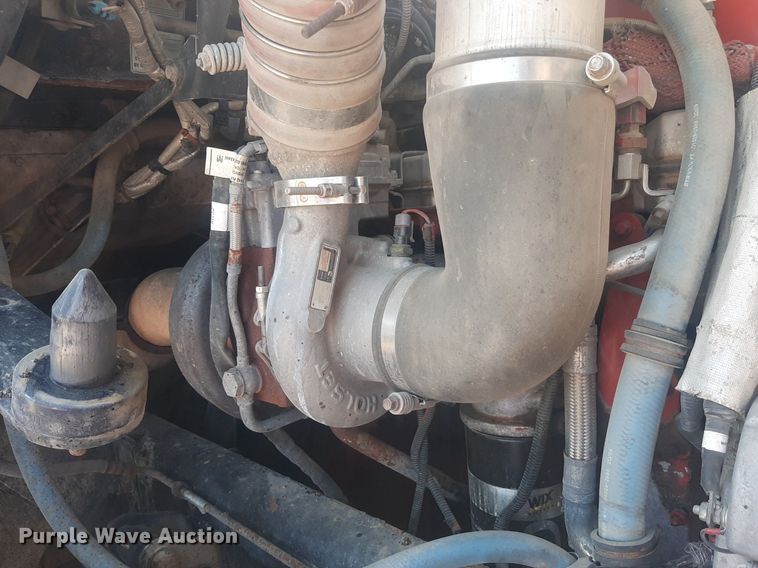 image for item DO3088 2010 Kenworth T400  dump truck