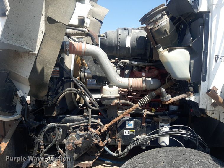 image for item DO3089 2010 Kenworth T400  dump truck