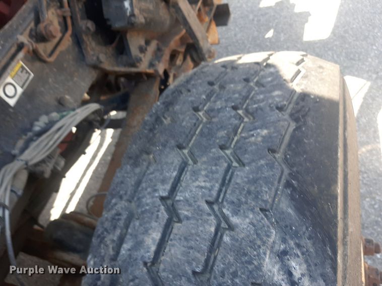 image for item DO3089 2010 Kenworth T400  dump truck