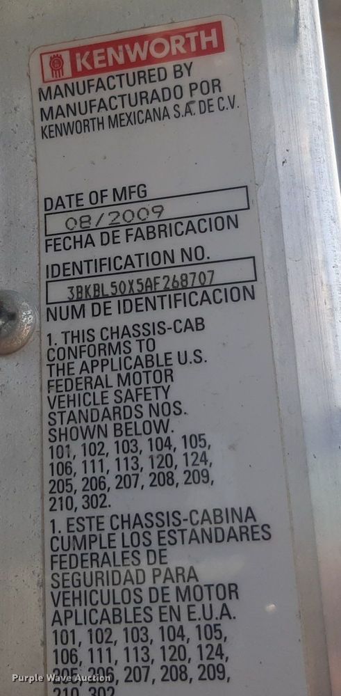 image for item DO3089 2010 Kenworth T400  dump truck