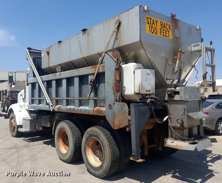 image for item DO3090 2011 Peterbilt 365  dump truck